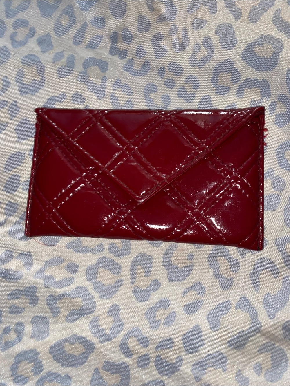 Red quilted patent leather envelopes wallet